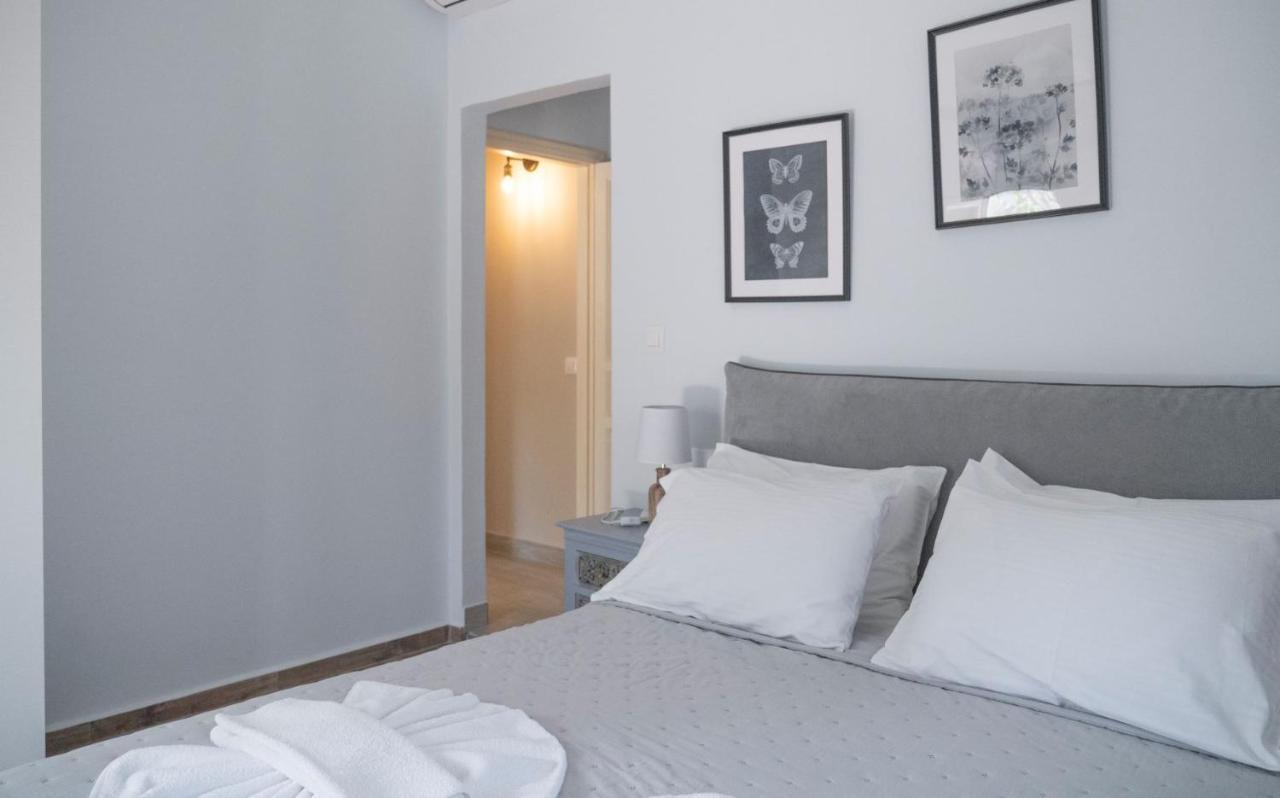 Lefko'S House- Contemporary, Fully Renovated House Villa คัสซิโอปี ภายนอก รูปภาพ